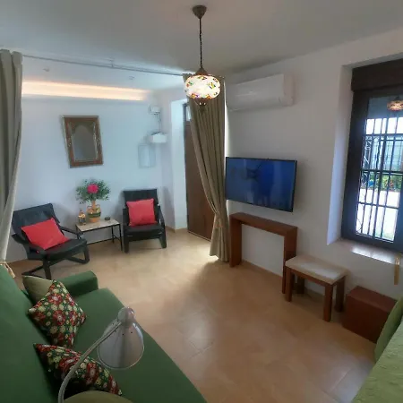 Pueblo - Casa Josefita, Patio With Private Pool-piscina Privada Y Solarium Holiday home